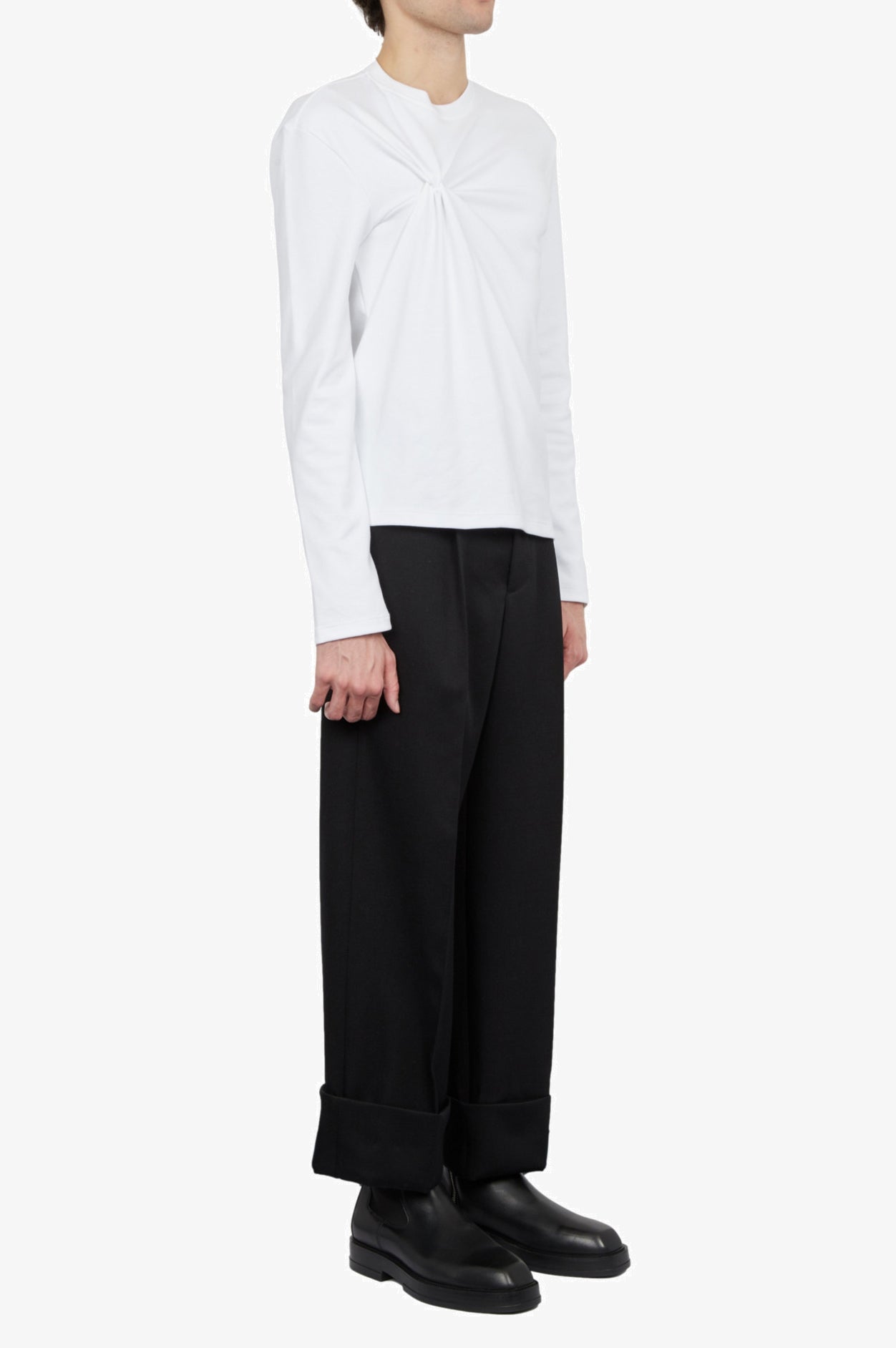 Pantalon ajusté avec ourlet retourné en laine