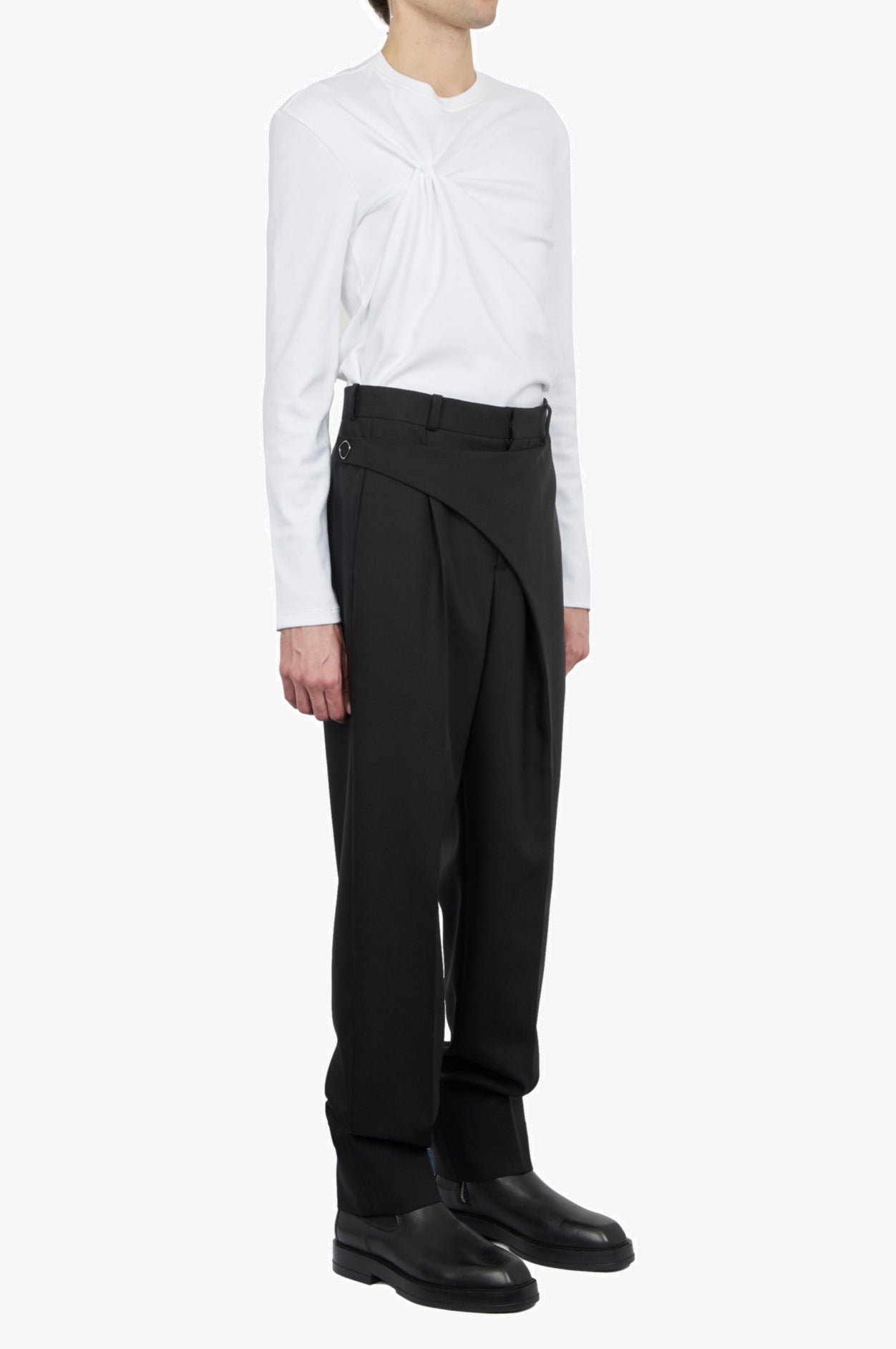 Pantalon de tailleur noir avec ceinture déporté en laine mohair