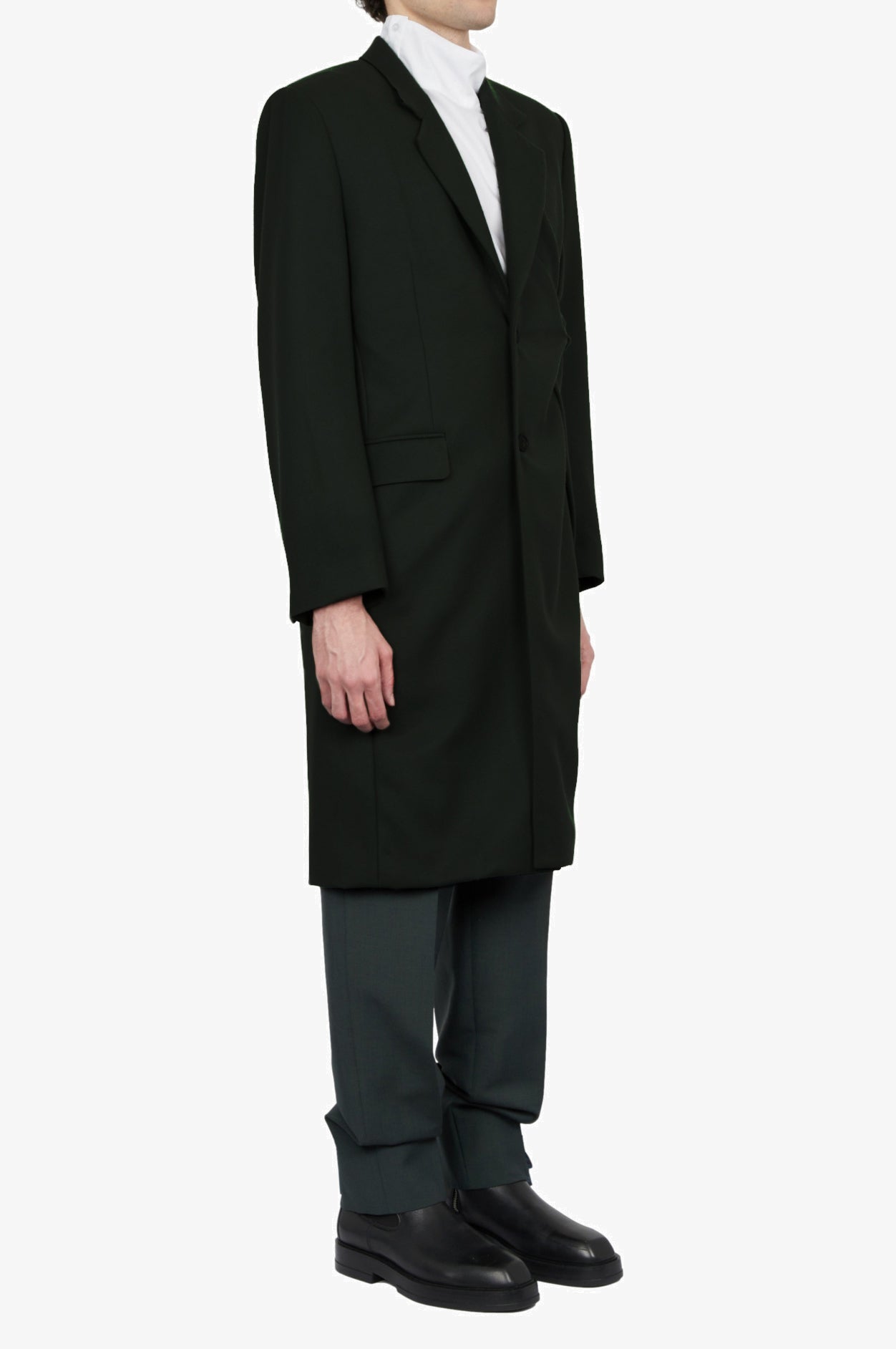 Manteau à noeud noir en laine