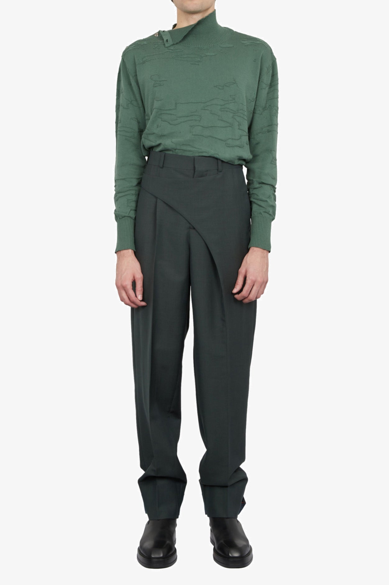Pantalon de tailleur vert avec ceinture déporté en laine mohair